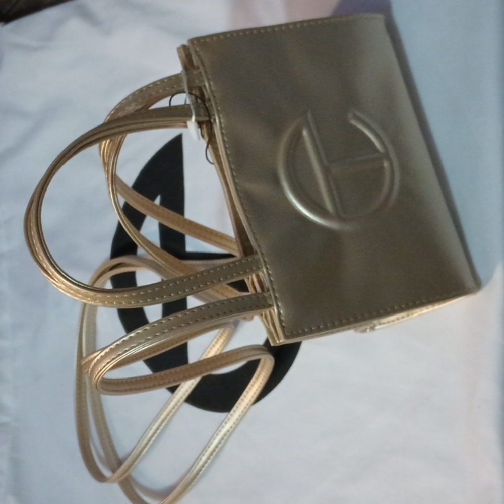 SOLD HP🎉Telfar Faux Leather Small Tote - Picture 4 of 16